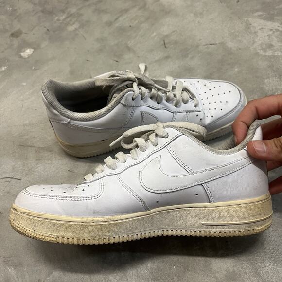 Nike Air Force 1 '07 Low 2021 CW2288-111 Men's Size 8 - Picture 3 of 8